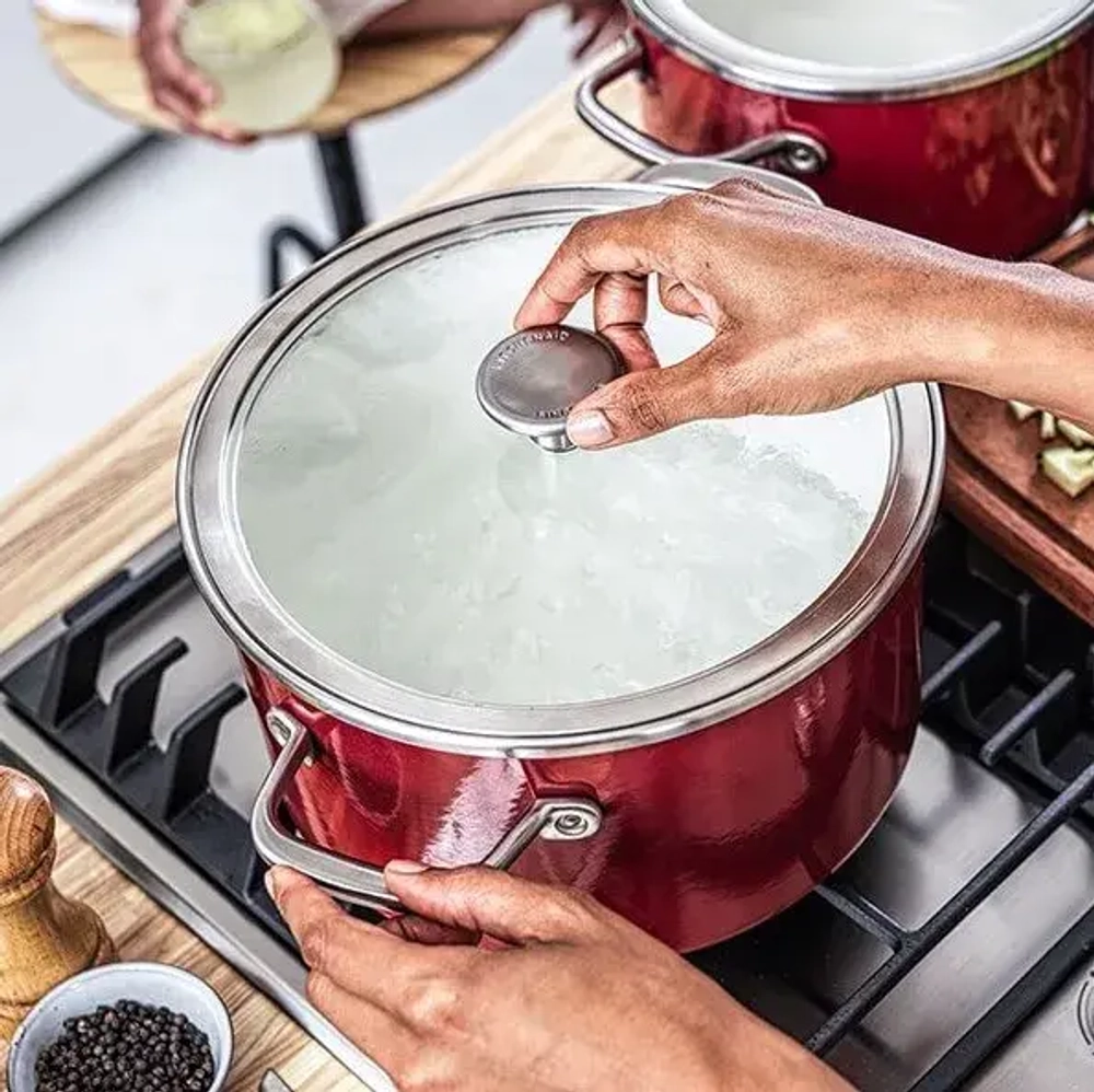 KitchenAid Кастрюля эмалированная 24 см 6 л с крышкой Империя Красная