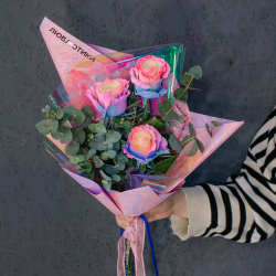 158. Нежный необычный букет из роз сорта Барби