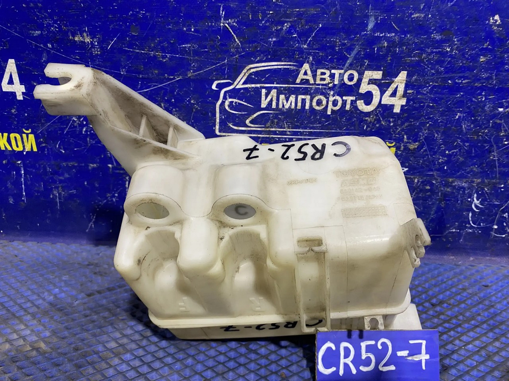 Бачок омывателя TOYOTA LITEACE 2001