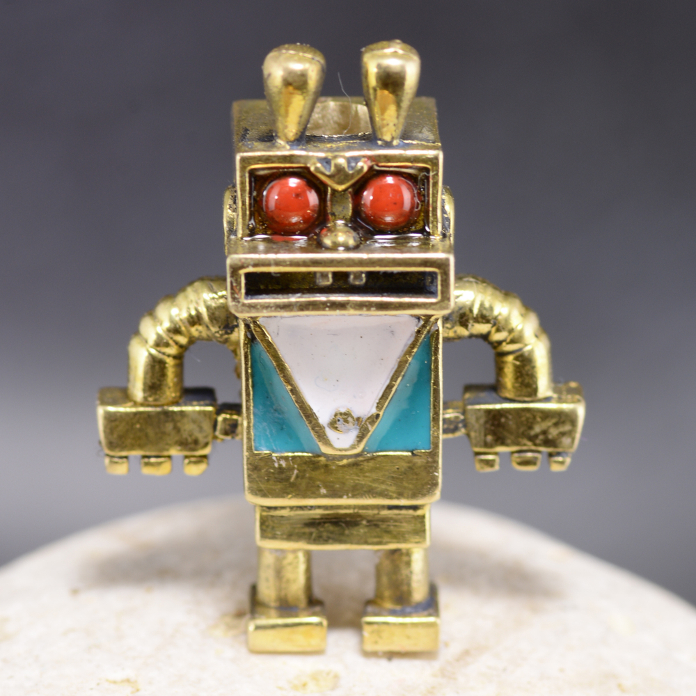 Бусина Заяц из м/ф «Ну, погоди!», латунь