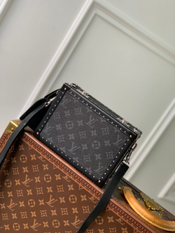 Louis Vuitton Clutch Box