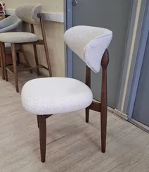 Стул Holmes 4, бежевый, ножки орех