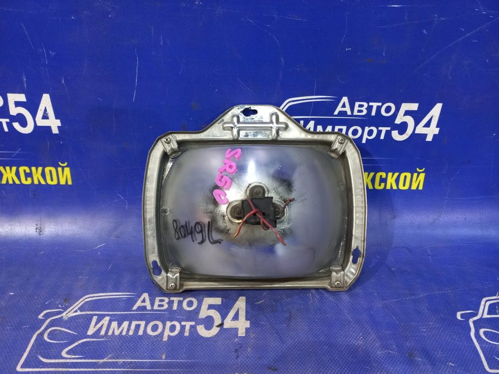 Фара передняя левая TOYOTA LITEACE NOAH 1996-2007