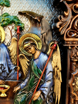 Икона резная "Святая Троица"