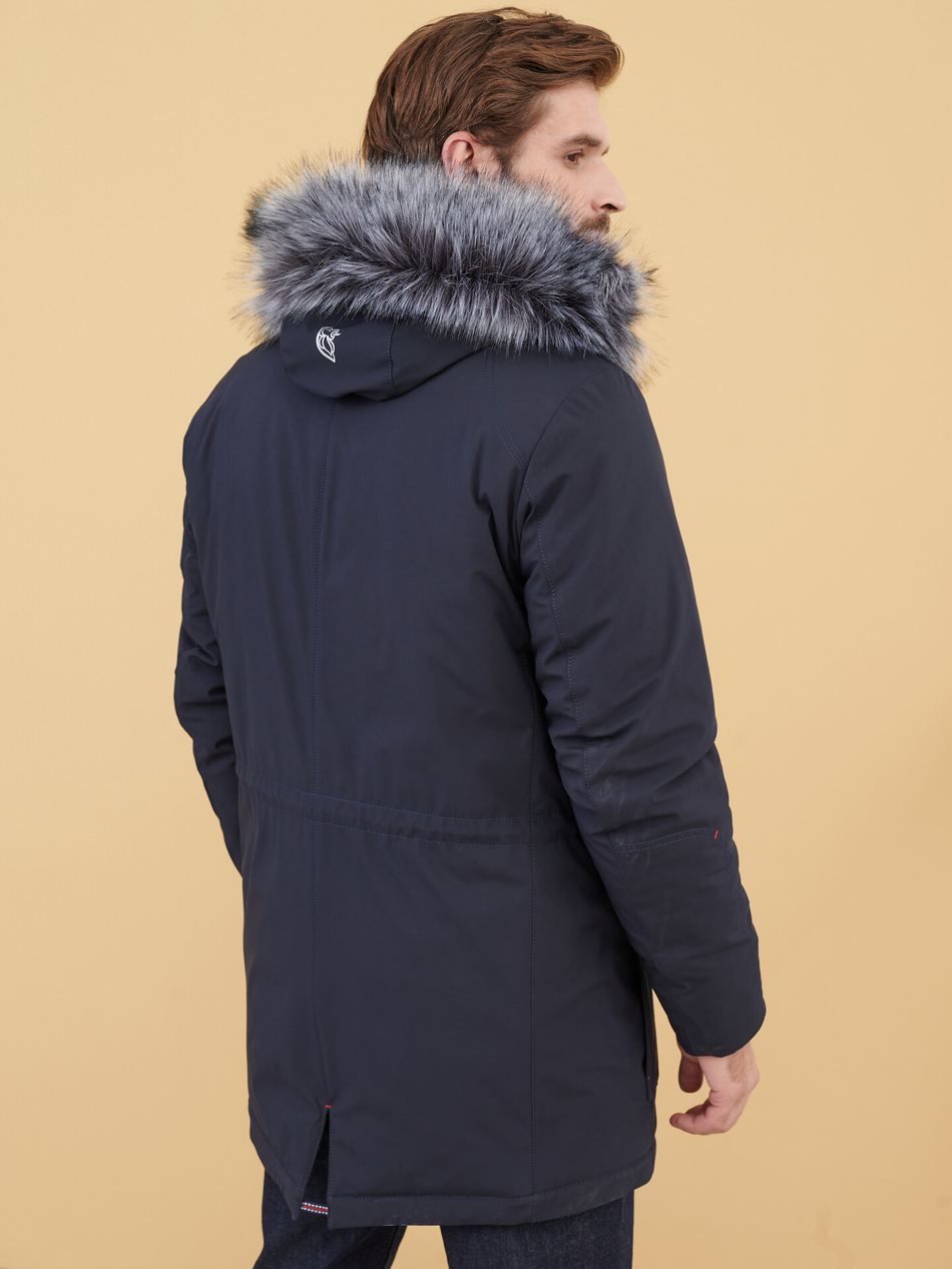 Зимняя парка SIZE+ из технологичной мембранной ткани с капюшоном