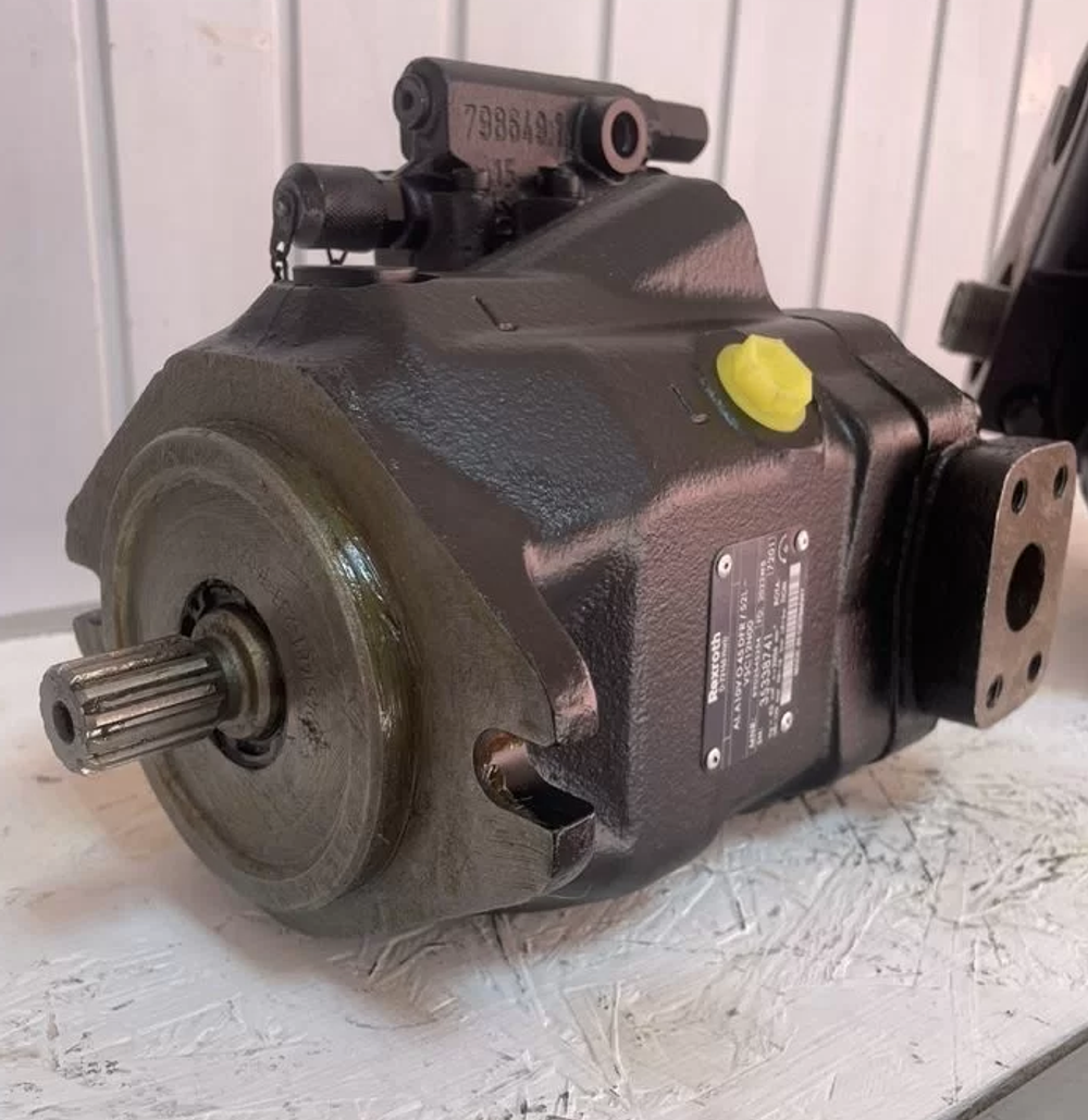 Гидравлический насос   Bosch Rexroth A10VO45