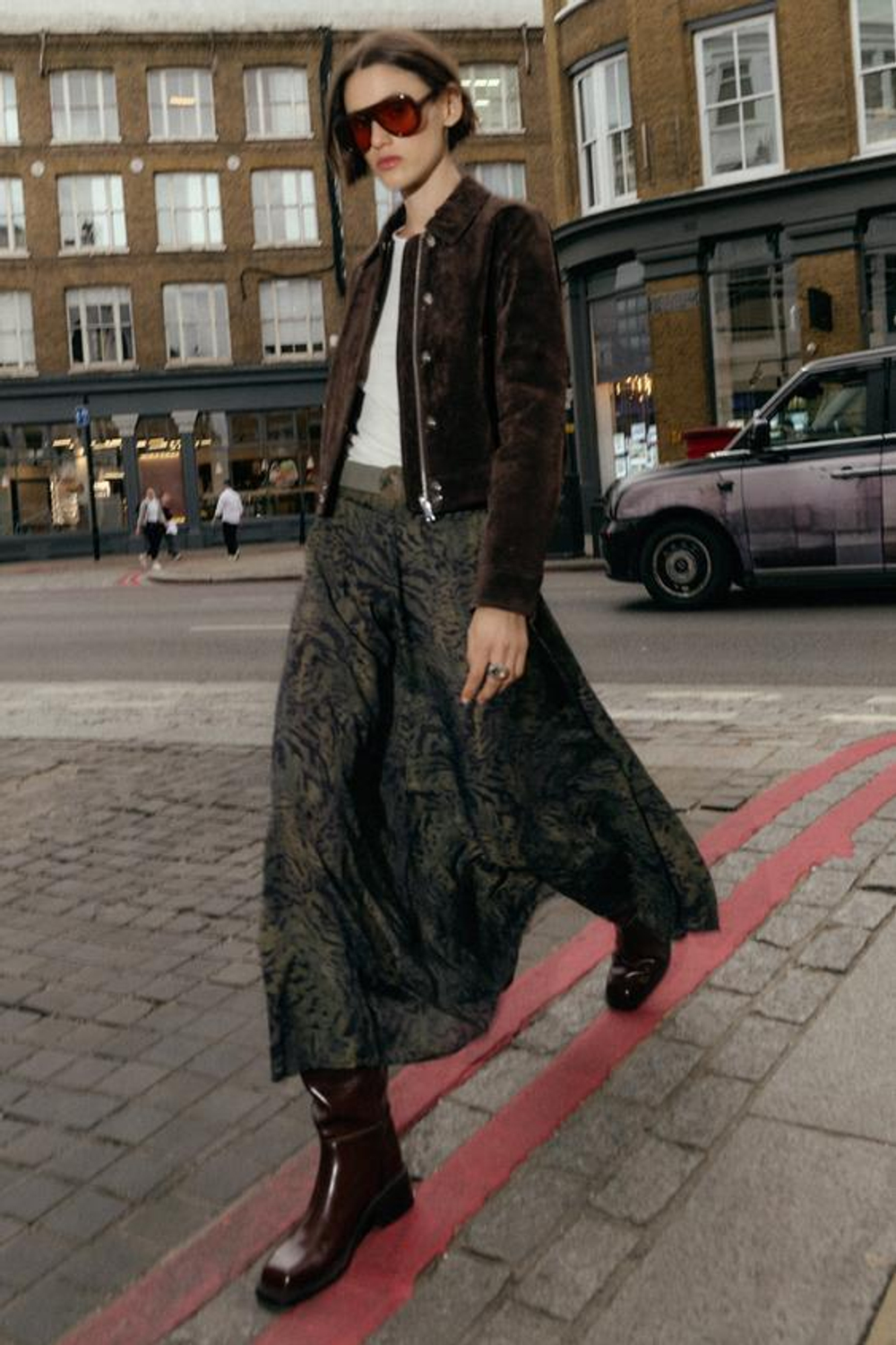 ZARA ЮБКА МИДИ ИЗ ТКАНИ С АНИМАЛИСТИЧЕСКИМ ПРИНТОМ И РЕМНЕМ, РАЗНОЦВЕТНЫЙ