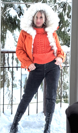 Куртка / натуральный мех песец / стежка натуральный кролик