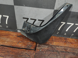 Брызговик задний правый Kia Sportage 3 (SL) 10-16 Б/У Оригинал 868423U001