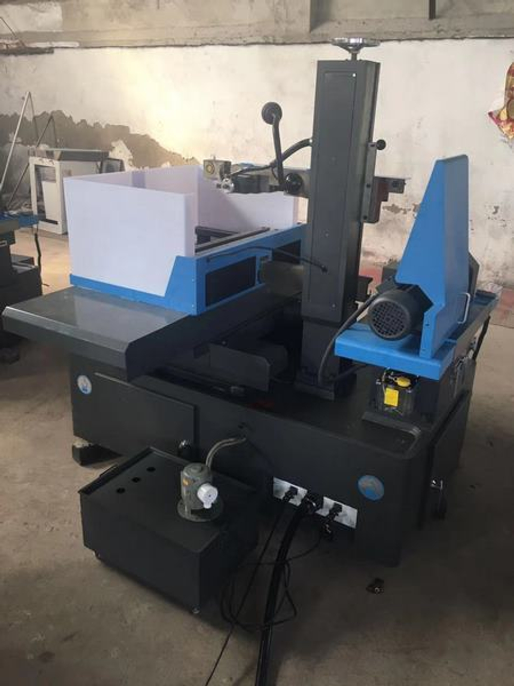 MetalTec DK 7745 Электроэрозионный однопроходной проволочно-вырезной станок