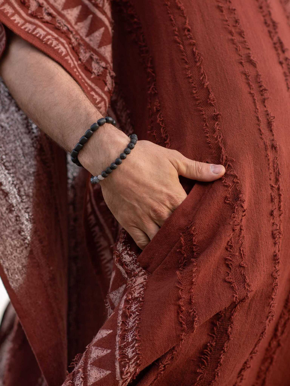 Накидка-пончо с капюшоном Tribal (терракот)