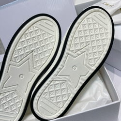 Christian Dior Walk'n'Dior Sneaker