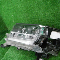 Битая Фара левая Toyota Land Cruiser 200 15-21 LED Black