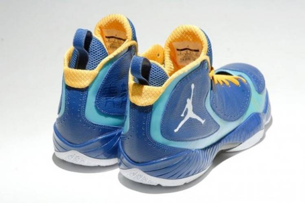 Кроссовки Jordan Air Jordan 2012 Deluxe Year Of The Dragon