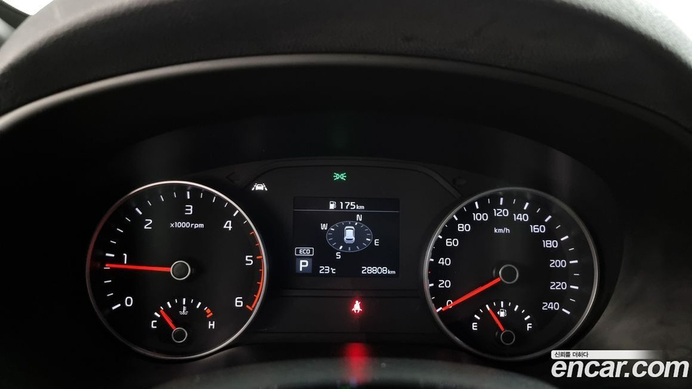 Kia Sportage The Bold Дизель 2.0 2WD (11.2019)