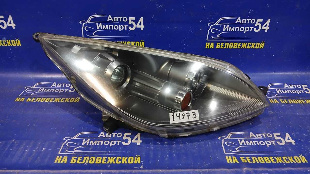 Фара передняя правая MITSUBISHI COLT 2002-2012