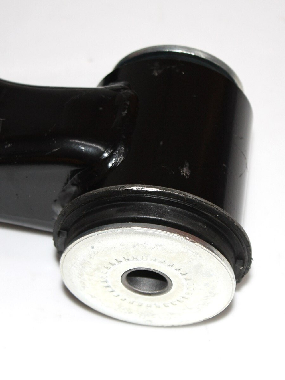 Рычаг подвески левый передней нижний 2904300P3010 для JAC T6