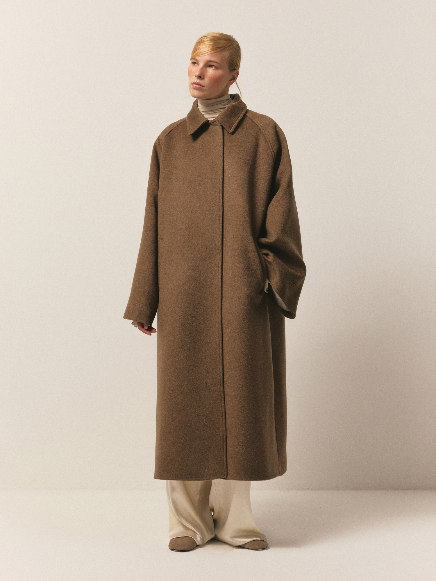 Пальто из 100% шерсти