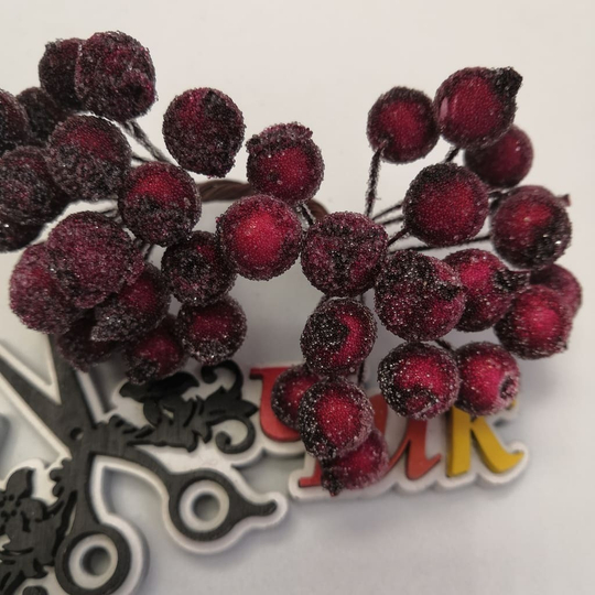 Ягоды в сахаре на проволоке (Бордо)