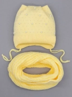 Шапка для девочки осенняя и снуд ушками