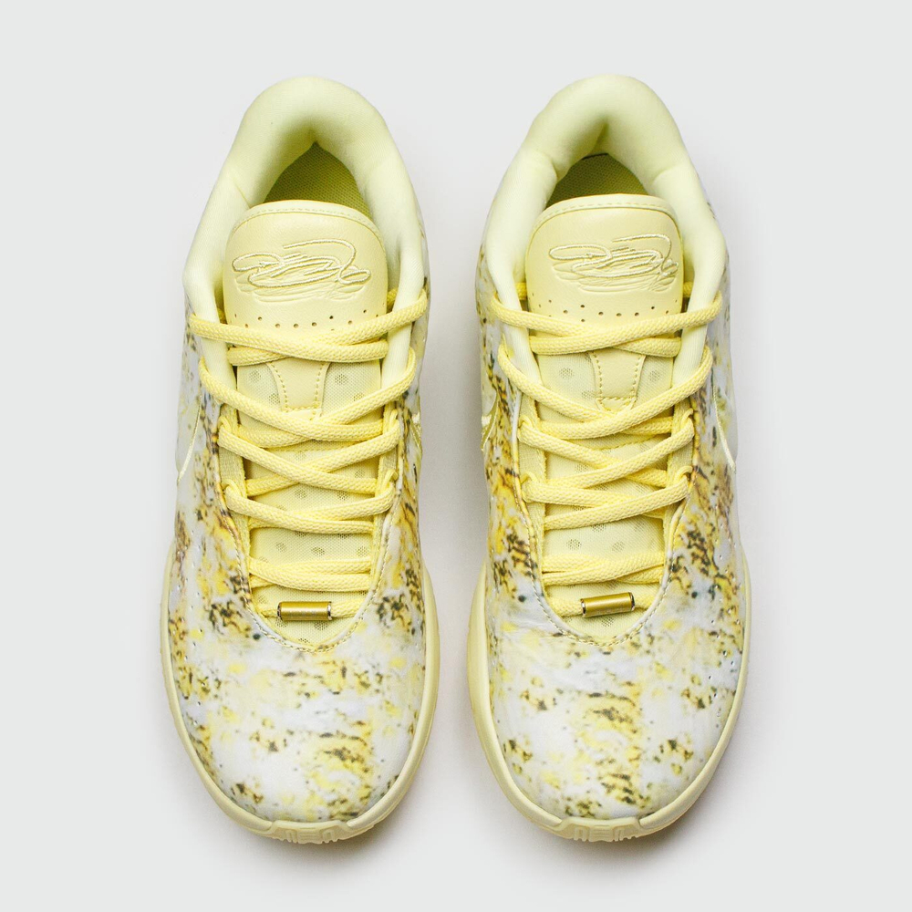 Кроссовки Nike LeBron 21 Yellow