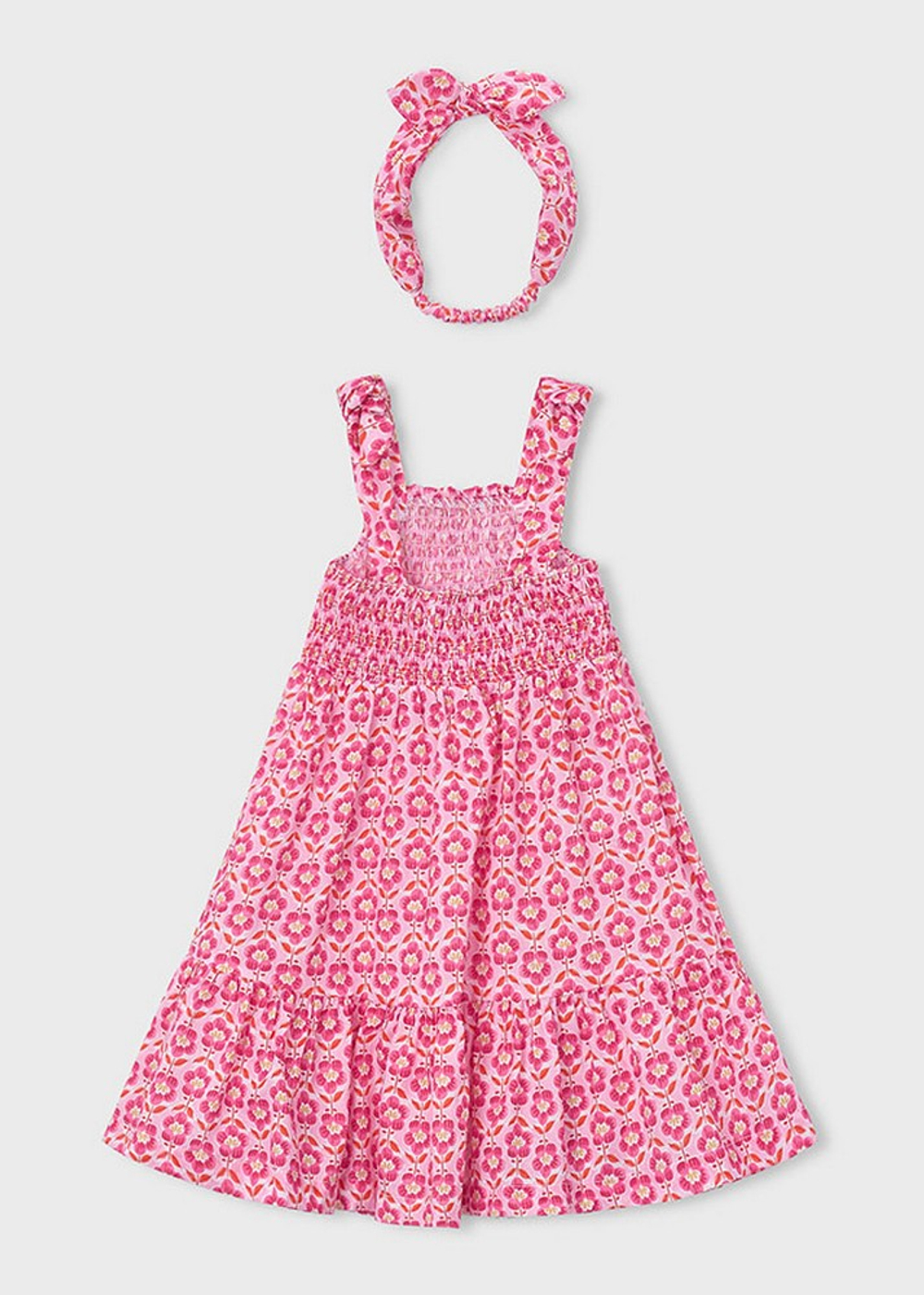 платье с повязкой на голову