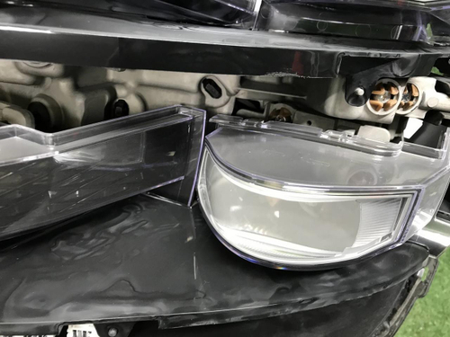 Битая Фара левая Genesis GV80 (2020-2023) LED
