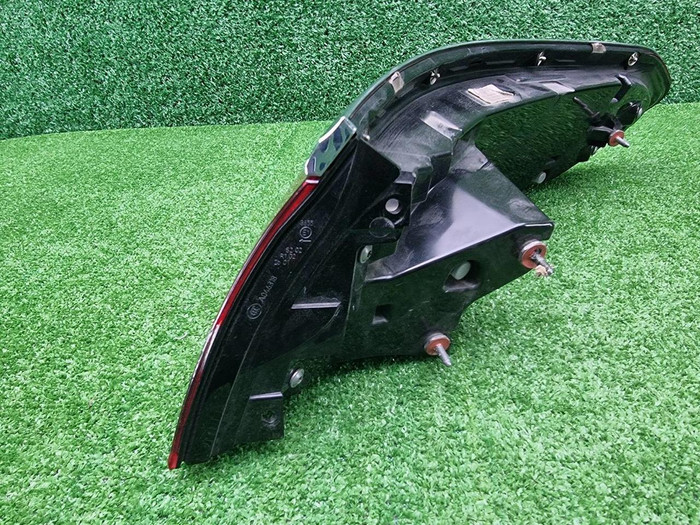 Фонарь левый внешний Mercedes GLE C292 (2015-2019)