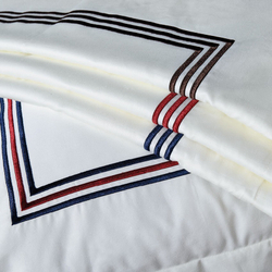 Элитное постельное белье Toscana слоновая кость с красной вышивкой от Casual Avenue Турция