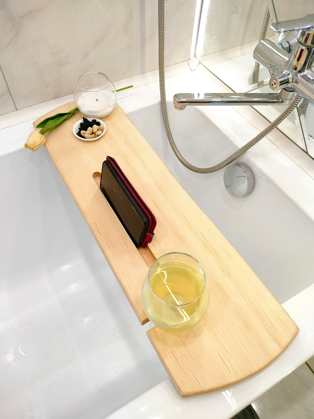 Полка столик (подставка) для ванной из 100% цельного кедра