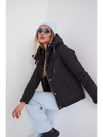 Куртка демисезонная больших размеров с капюшоном