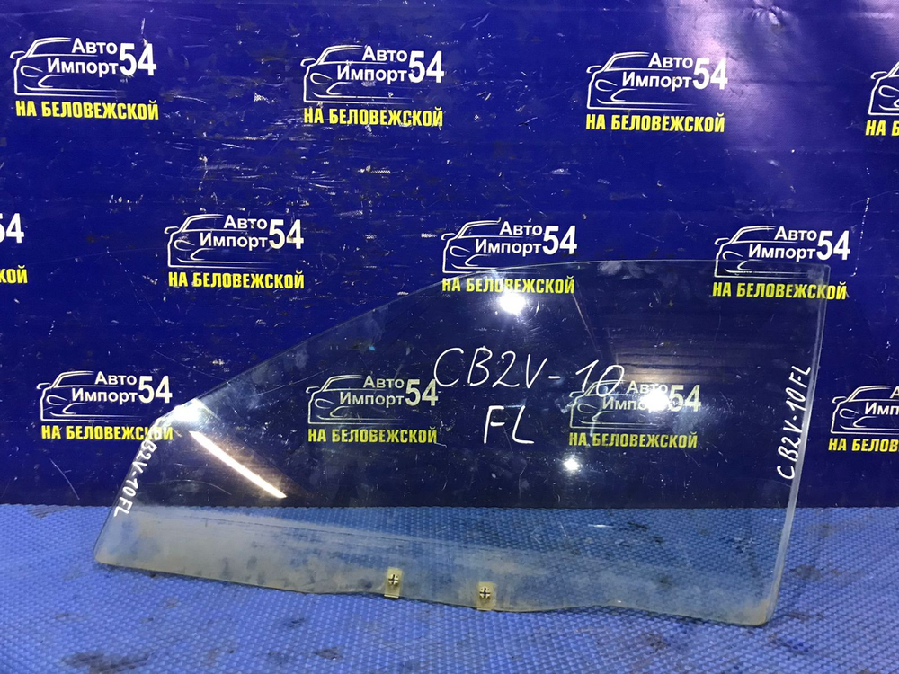 Стекло двери передней левой MITSUBISHI LIBERO 1999