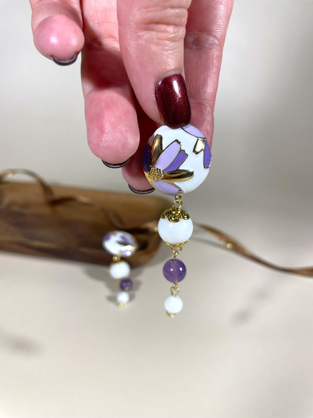 Серьги Цветочное поле, эмаль, агат, сердолик