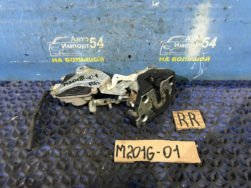 Замок двери задней правой DAIHATSU YRV 2003