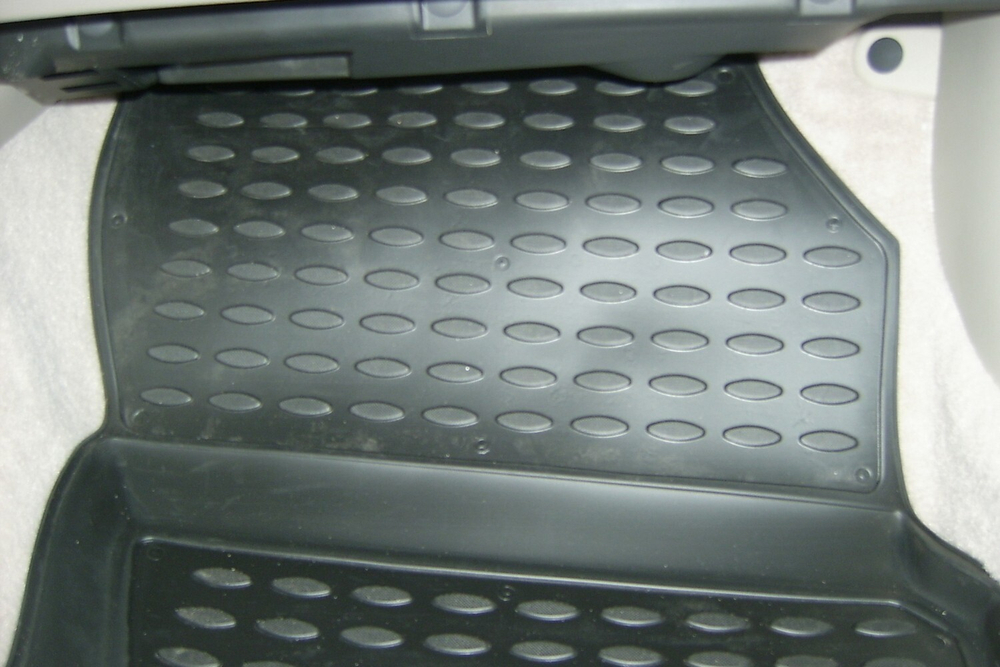 Коврики в салон SUBARU Outback 2003-2009, 4 шт. (полиуретан) Element.NLC.46.03.210