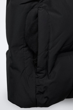 ZARA СТЕГАНЫЙ ПУХОВИК С КАПЮШОНОМ WATER REPELLENT, ЧЕРНЫЙ