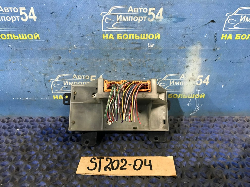 Блок управления климат-контролем TOYOTA CARINA ED 1994