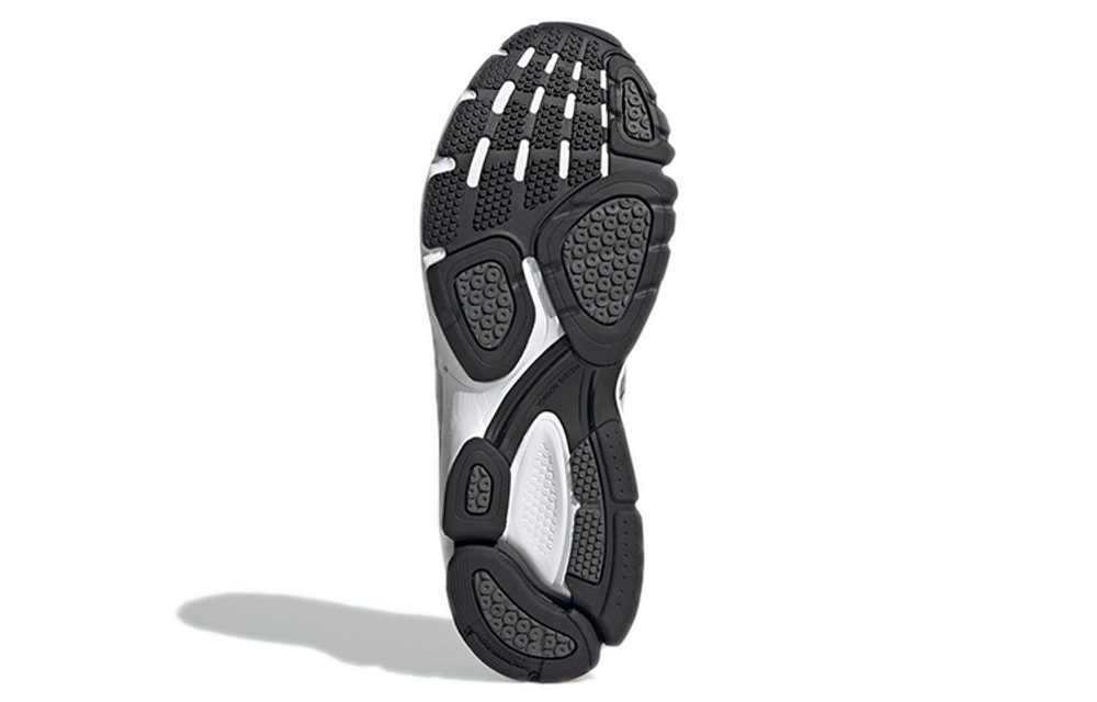 Кроссовки Adidas Spiritain 2000