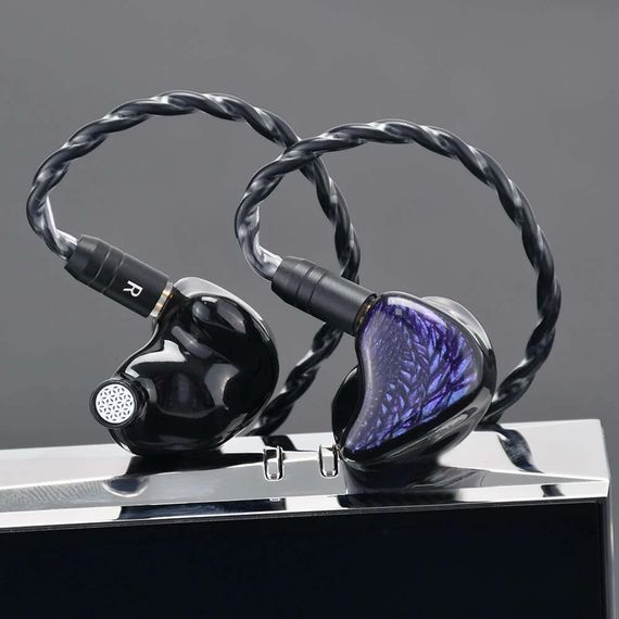 Celest Wyvern Black Type-С