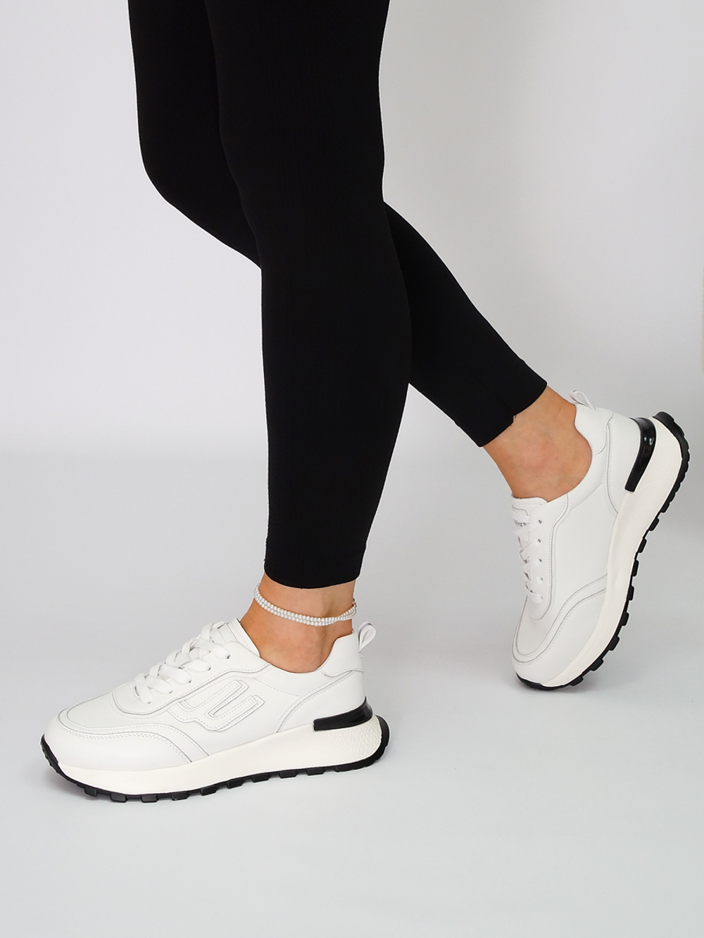 Кроссовки женские демисезонные