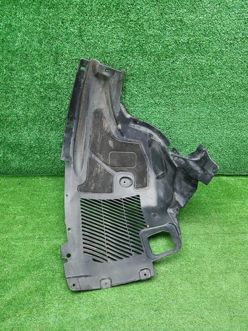 Подкрылок передний левый BMW X5 F15 (2013-2018)