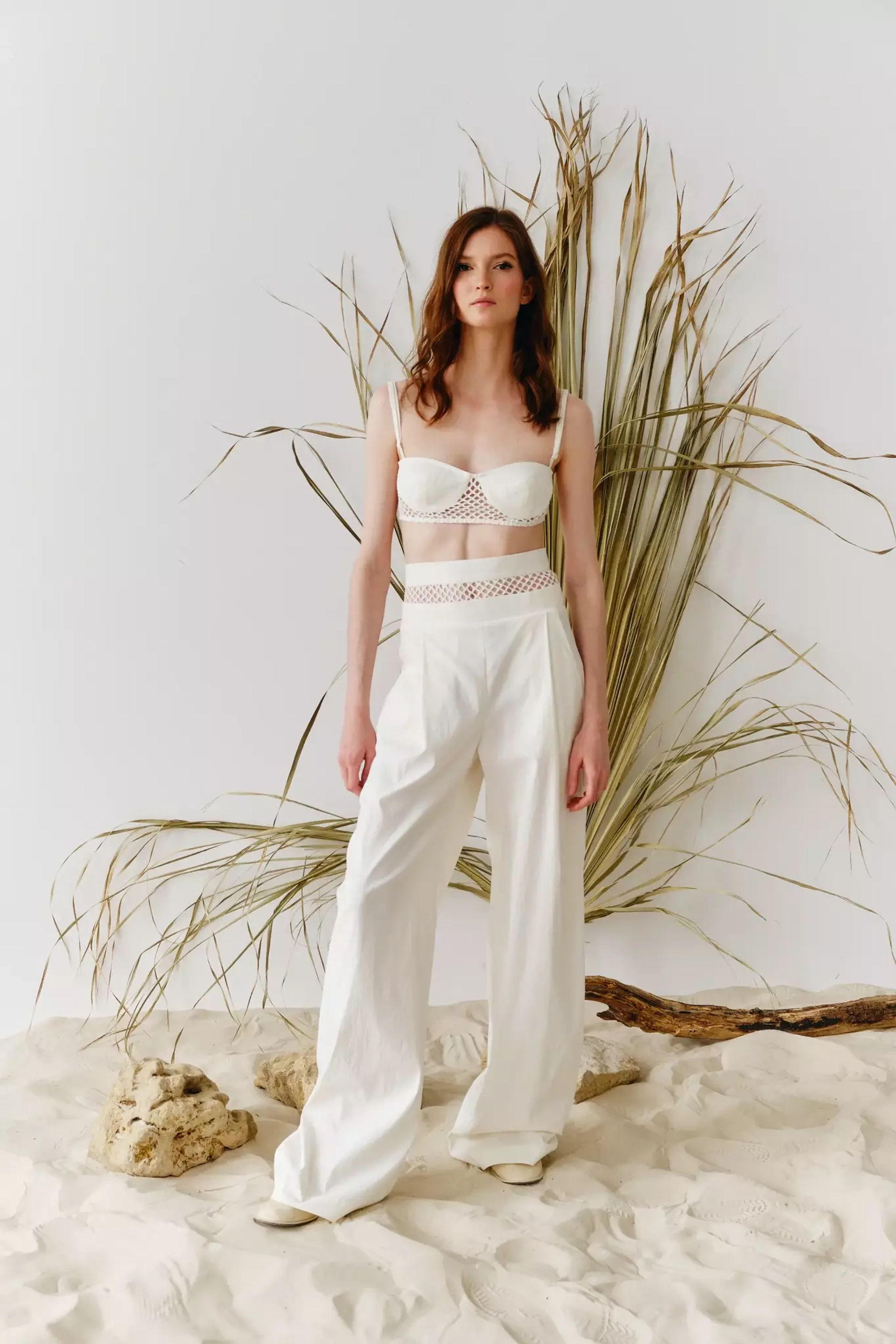 Брюки с завышенной талией и сеткой