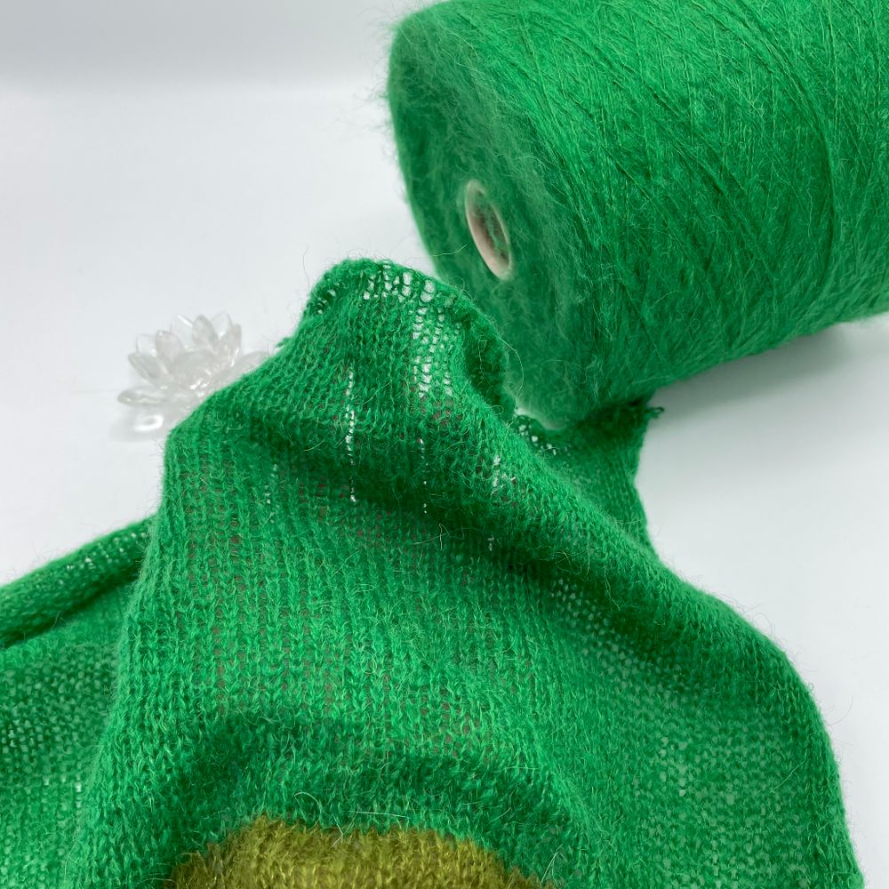 Manifattura LANE PUCCI 30% вспушеная альпака 30% полиамид 40% полиакрил