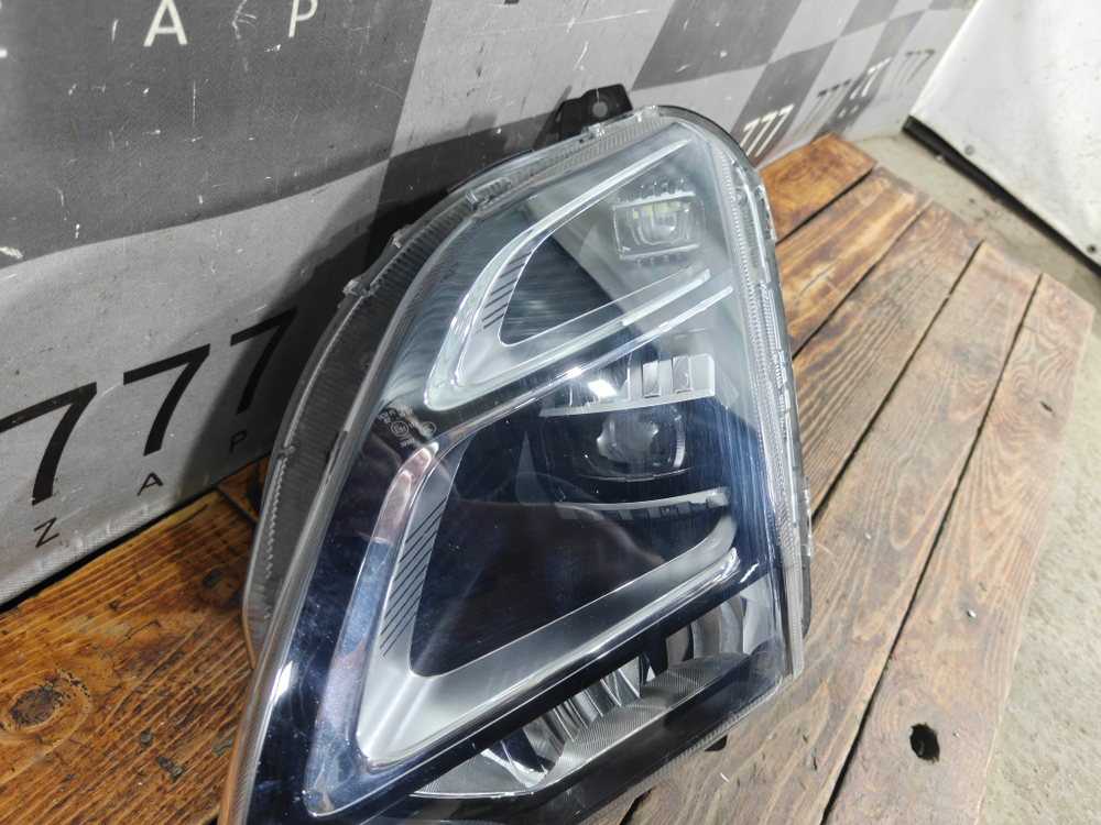 Фара левая LED Omoda C5 22-нв Б/У Оригинал 605000530AA