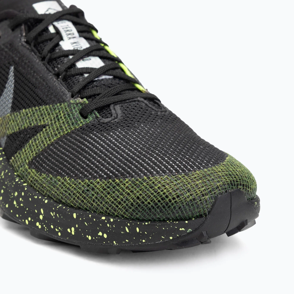 Кроссовки для бега Nike Kiger 10 black/volt ice/tattoo/phantom