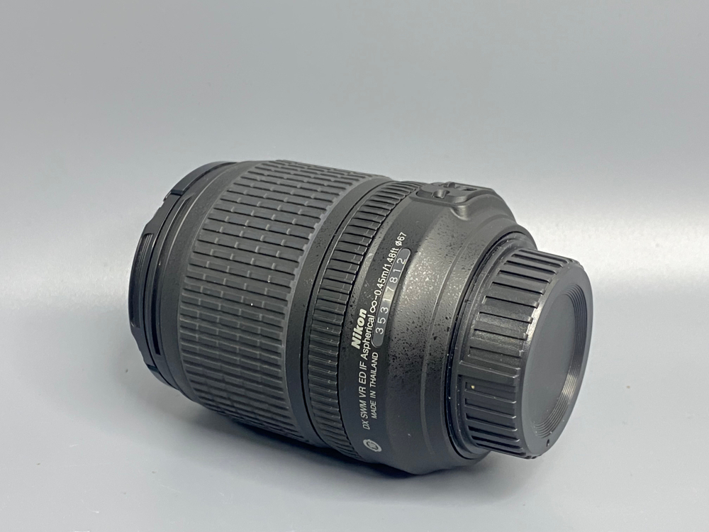 Nikon 18-105mm 3.5-5.6G AF-S ED DX VR Nikkor