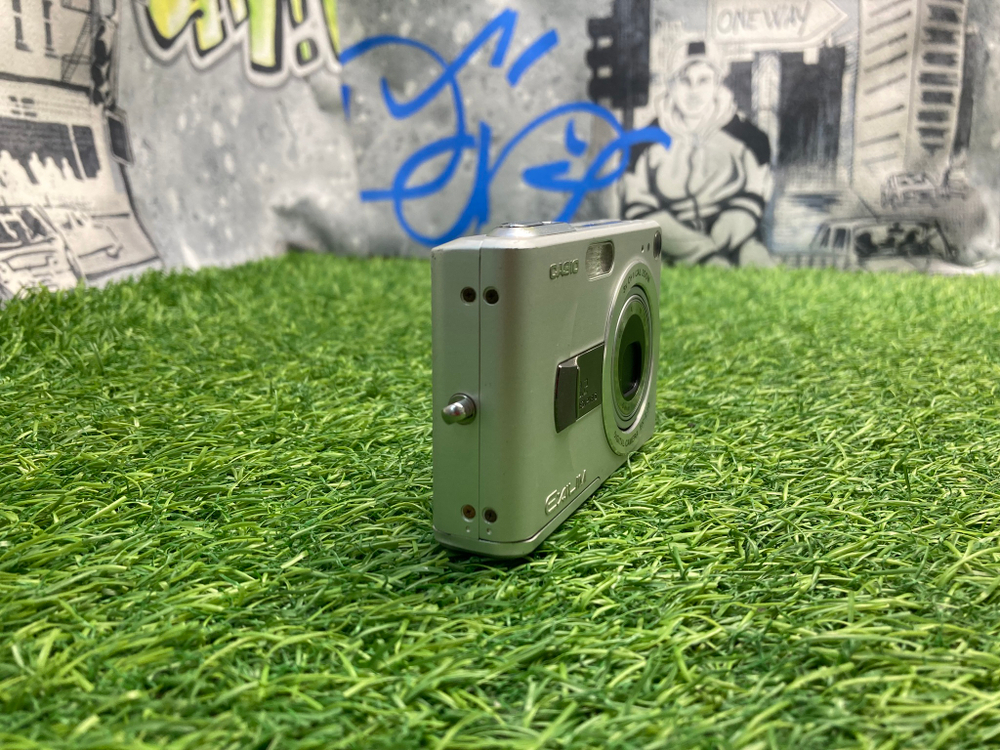 Casio Exilim Zoom EX-Z30