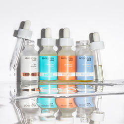 Revolution Skincare Hydrate Blend - увлажняющее и восстанавливающее масло для сухой кожи /   30  ml  / GTIN 5057566578455