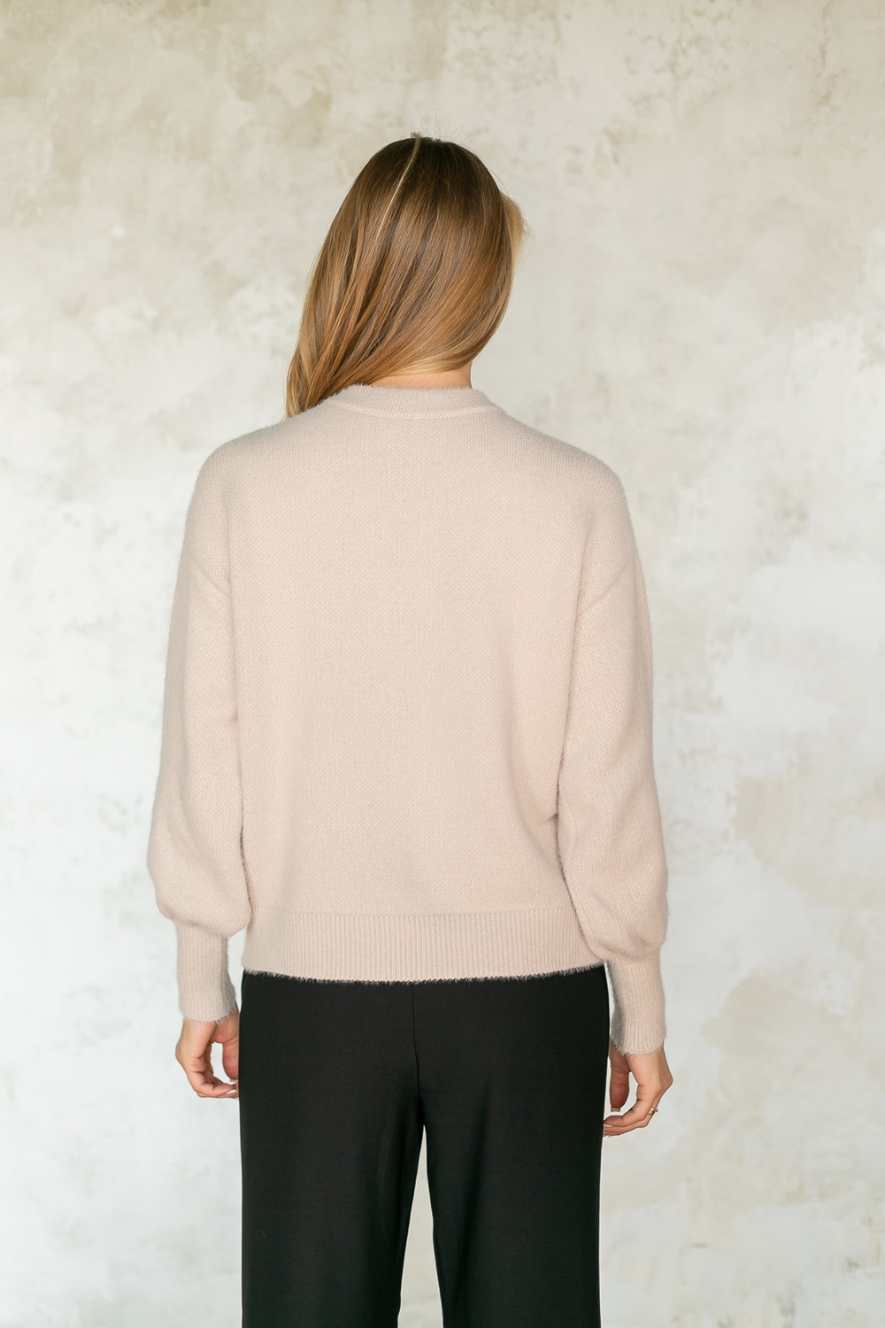 Теплый джемпер с пышным рукавом Тамбовчанка