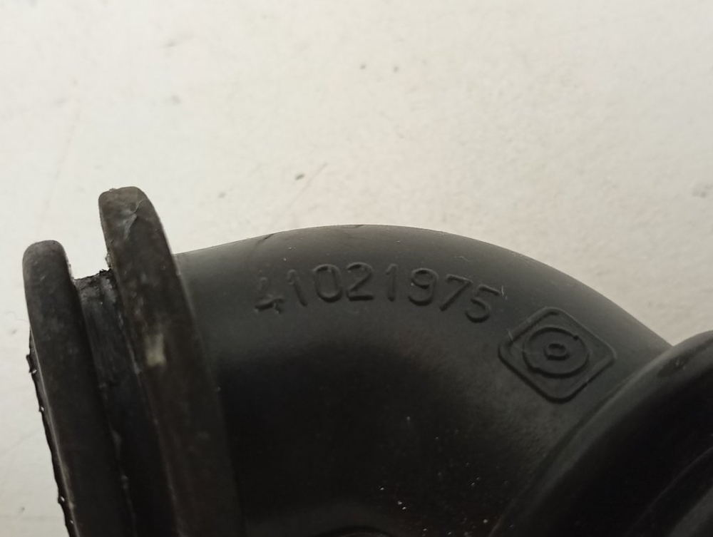 GOY1054L кт48 Патрубок воздухоотвода для стиральной машины Candy 41024628 б/у